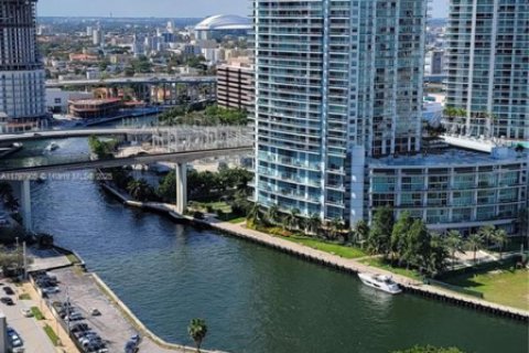 Condominio en venta en Miami, Florida, 2 dormitorios, 112.23 m2 № 1861472 - foto 20