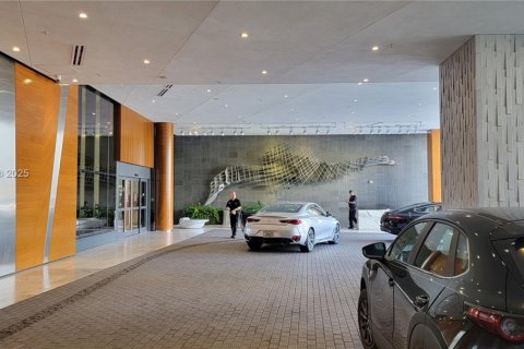 Condominio en venta en Miami, Florida, 2 dormitorios, 112.23 m2 № 1861472 - foto 4