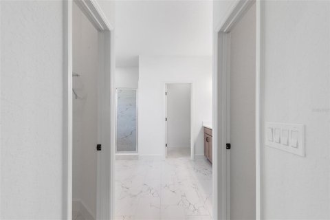 Casa en venta en Lakeland, Florida, 4 dormitorios, 242.66 m2 № 1563014 - foto 26