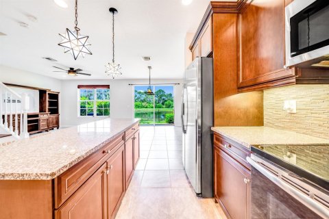 Townhouse in West Palm Beach, Florida 3 bedrooms, 167.87 sq.m. № 2084048 - photo 9