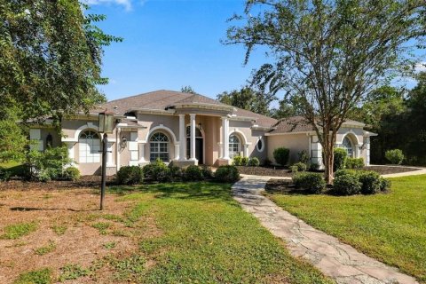 House in Inverness, Florida 4 bedrooms, 324.51 sq.m. № 2388133 - photo 18