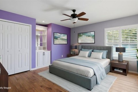 House in Inverness, Florida 4 bedrooms, 324.51 sq.m. № 2388133 - photo 12