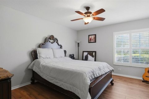 House in Inverness, Florida 4 bedrooms, 324.51 sq.m. № 2388133 - photo 14