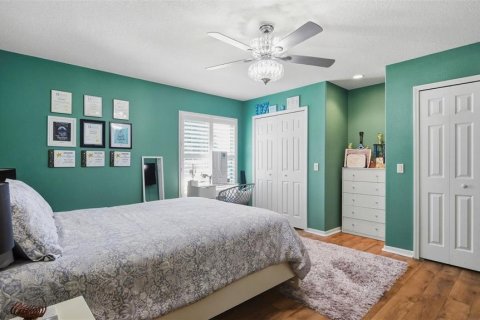 House in Inverness, Florida 4 bedrooms, 324.51 sq.m. № 2388133 - photo 24