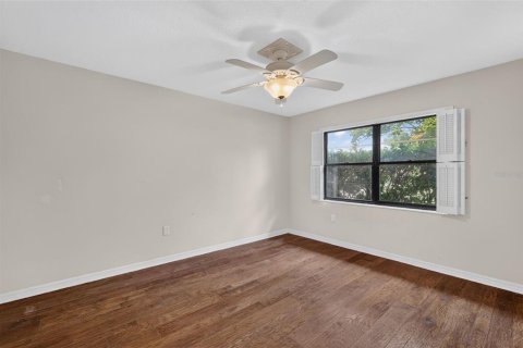 Villa ou maison à vendre à Mount Dora, Floride: 3 chambres, 177.26 m2 № 2324038 - photo 29