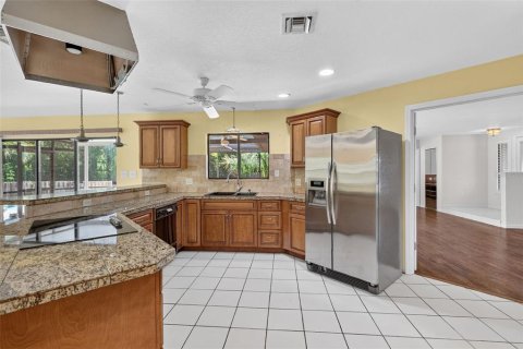Villa ou maison à vendre à Mount Dora, Floride: 3 chambres, 177.26 m2 № 2324038 - photo 16