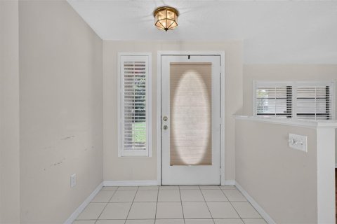 Villa ou maison à vendre à Mount Dora, Floride: 3 chambres, 177.26 m2 № 2324038 - photo 8