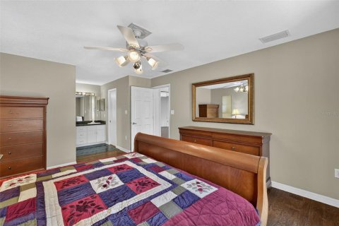 Villa ou maison à vendre à Mount Dora, Floride: 3 chambres, 177.26 m2 № 2324038 - photo 25