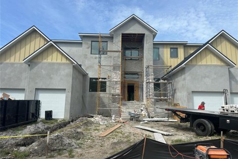 House in Tampa, Florida 5 bedrooms, 547.66 sq.m. № 2302383 - photo 23