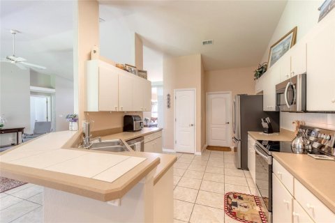House in Port Orange, Florida 3 bedrooms, 158.21 sq.m. № 1838843 - photo 17