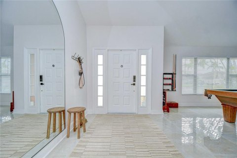 Casa en venta en Tampa, Florida, 4 dormitorios, 255.85 m2 № 1835860 - foto 5