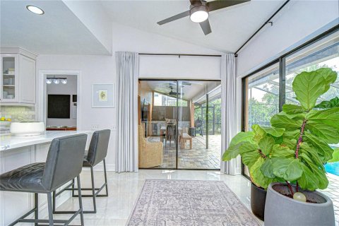 Casa en venta en Tampa, Florida, 4 dormitorios, 255.85 m2 № 1835860 - foto 28
