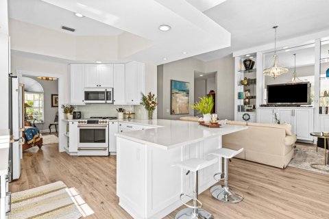 Купить виллу или дом в Делрей-Бич, Флорида 9 комнат, 185.8м2, № 2247806 - фото 11