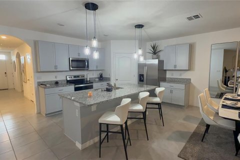 Casa en venta en Kissimmee, Florida, 4 dormitorios, 171.5 m2 № 1914186 - foto 8