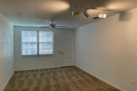 Condo in Orlando, Florida, 1 bedroom  № 1603270 - photo 6
