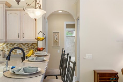 Villa ou maison à vendre à Tampa, Floride: 4 chambres, 267.84 m2 № 1827145 - photo 15