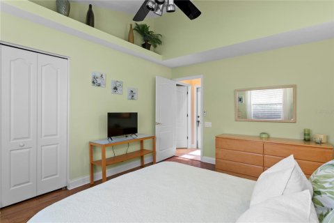 Villa ou maison à vendre à Tampa, Floride: 4 chambres, 267.84 m2 № 1827145 - photo 24