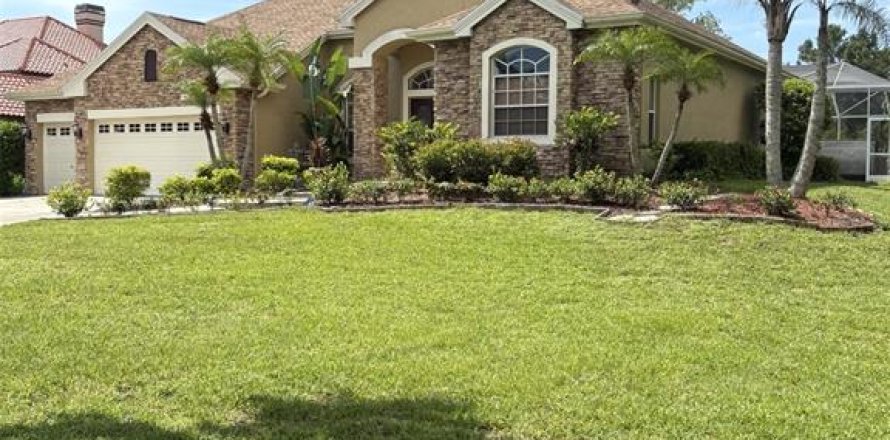 Villa ou maison à Tampa, Floride 4 chambres, 267.84 m2 № 1827145