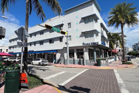 Condominio en venta en Miami Beach, Florida, 39.02 m2 № 1975595 - foto 25