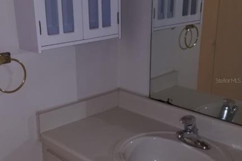 Appartement à louer à Mount Dora, Floride: 2 chambres, 83.61 m2 № 1916723 - photo 17