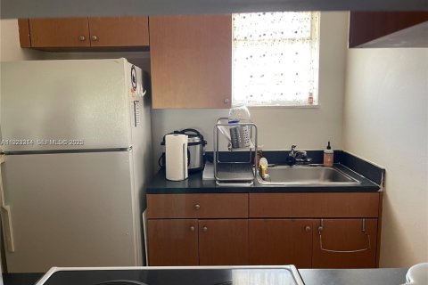 Immobilier commercial à louer à Miami, Floride: 1 chambre, 52.21 m2 № 1976942 - photo 6