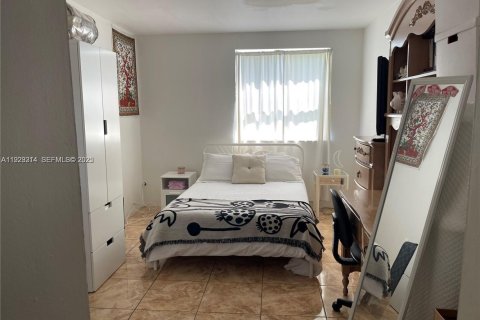 Immobilier commercial à louer à Miami, Floride: 1 chambre, 52.21 m2 № 1976942 - photo 9