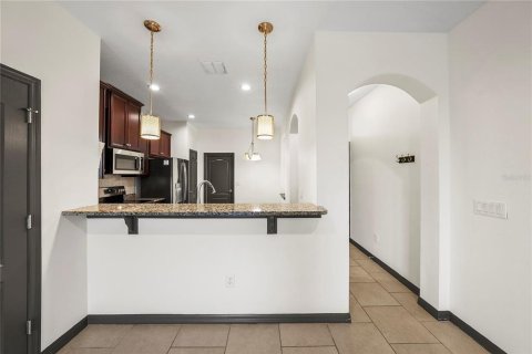 Touwnhouse à louer à Riverview, Floride: 3 chambres, 142.7 m2 № 2416309 - photo 9