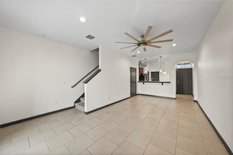 Touwnhouse à louer à Riverview, Floride: 3 chambres, 142.7 m2 № 2416309 - photo 11