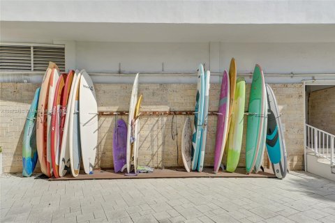 Купить кондоминиум в Майами-Бич, Флорида 1 спальня, 83.33м2, № 1921794 - фото 18