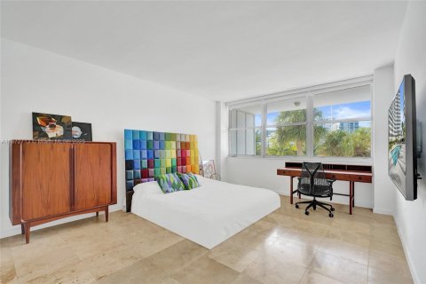 Купить кондоминиум в Майами-Бич, Флорида 1 спальня, 83.33м2, № 1921794 - фото 5