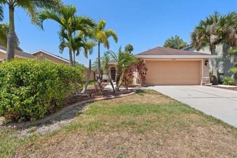 House in Palmetto, Florida 3 bedrooms, 134.62 sq.m. № 1901067 - photo 10