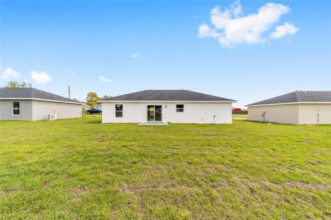 House in Ocala, Florida 3 bedrooms, 104.7 sq.m. № 1770004 - photo 4