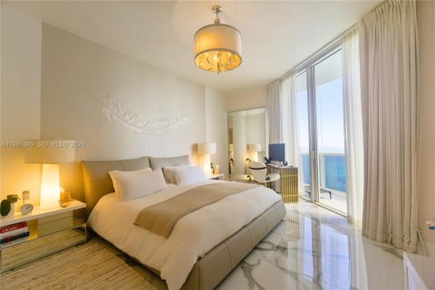 Condo in Sunny Isles Beach, Florida, 3 bedrooms  № 2043196 - photo 14