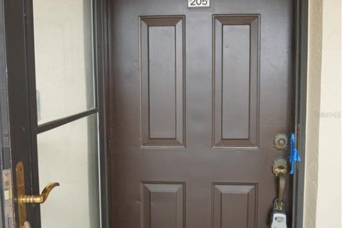 Condo in Tierra Verde, Florida, 2 bedrooms  № 1846471 - photo 3