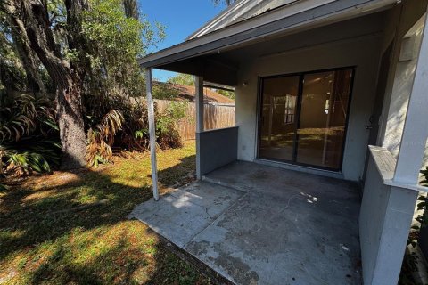 Duplex à vendre à Orlando, Floride: 2 chambres, 91.23 m2 № 2099207 - photo 12