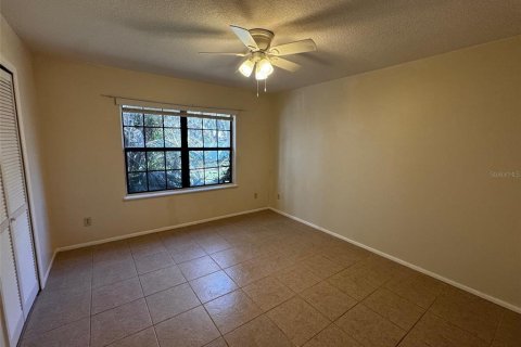 Duplex à vendre à Orlando, Floride: 2 chambres, 91.23 m2 № 2099207 - photo 8