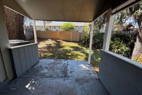 Duplex à vendre à Orlando, Floride: 2 chambres, 91.23 m2 № 2099207 - photo 15