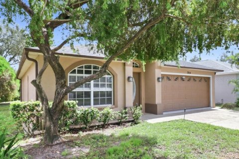 Villa ou maison à louer à New Port Richey, Floride: 3 chambres, 131.92 m2 № 2391120 - photo 4