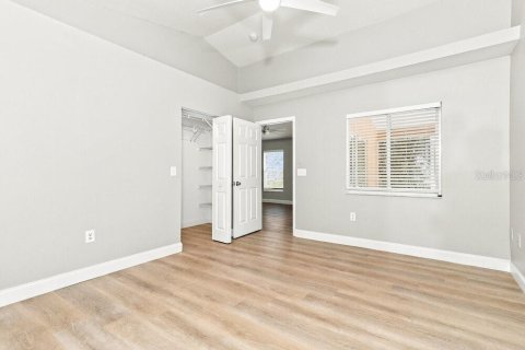 Villa ou maison à louer à New Port Richey, Floride: 3 chambres, 131.92 m2 № 2391120 - photo 10
