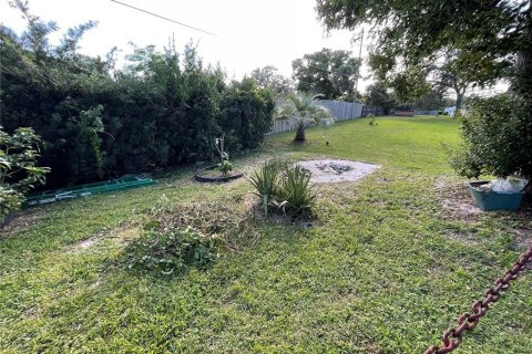 House in Deltona, Florida 3 bedrooms, 147.06 sq.m. № 1803217 - photo 19