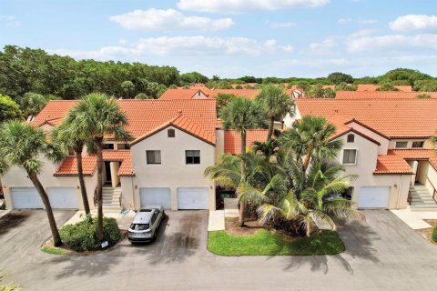 Copropriété à vendre à Boynton Beach, Floride: 2 chambres, 92.53 m2 № 2262534 - photo 2