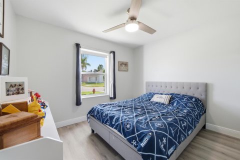 Casa en alquiler en Lake Worth, Florida, 3 dormitorios, 113.53 m2 № 2085698 - foto 22