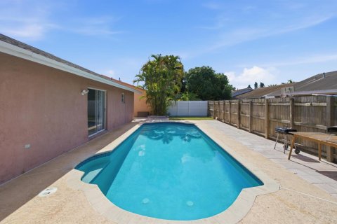 Casa en alquiler en Lake Worth, Florida, 3 dormitorios, 113.53 m2 № 2085698 - foto 30