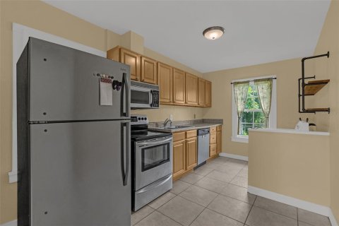 House in Orlando, Florida 3 bedrooms, 145.48 sq.m. № 2351500 - photo 16