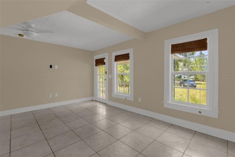House in Orlando, Florida 3 bedrooms, 145.48 sq.m. № 2351500 - photo 12