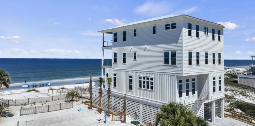 House in Port Saint Joe, Florida 9 bedrooms, 522.58 sq.m. № 590038