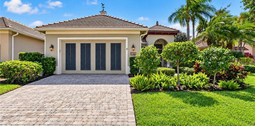 House in Vero Beach, Florida 3 bedrooms, 229.19 sq.m. № 2424327