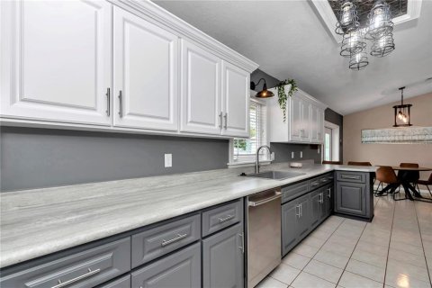 House in Ocala, Florida 4 bedrooms, 167.22 sq.m. № 1914842 - photo 19
