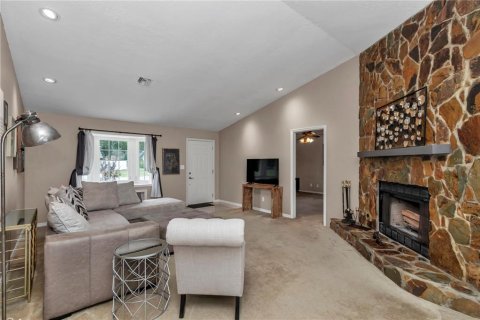 House in Ocala, Florida 4 bedrooms, 167.22 sq.m. № 1914842 - photo 10