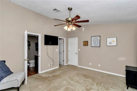 House in Ocala, Florida 4 bedrooms, 167.22 sq.m. № 1914842 - photo 24